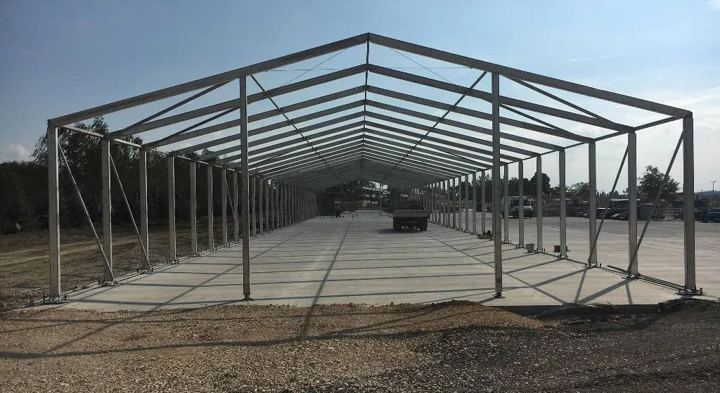 raktársátor helyszíni megközelítése